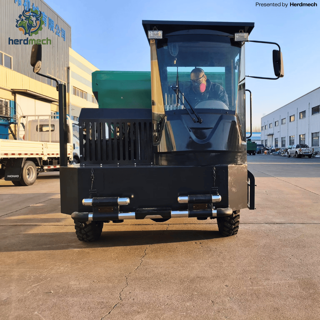 10CBM Cubicle Bedding Spreader | PL Series Hammer-Type with Auger System