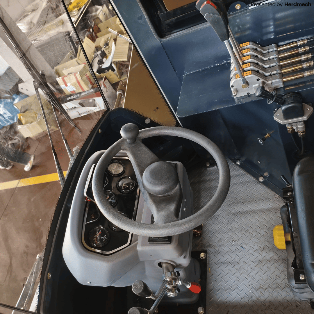 Manure Cleaning Truck | Models QF-05 & QF-08 — Yuchai-Powered Manure Collection Machine