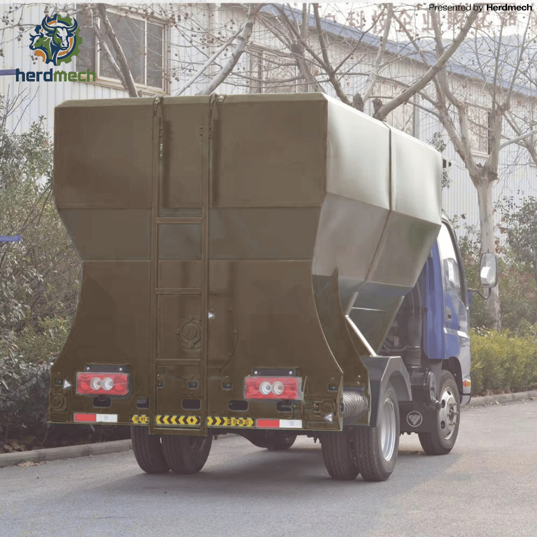 8CBM TMR Feed Distribution (Model: 9JSL-8) With Diesel Energy