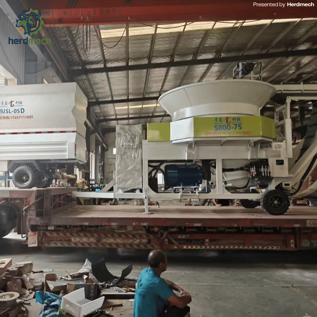 Herdmech S1030-132 Heavy-Duty Tub Grinder | 132kW Bale Processor
