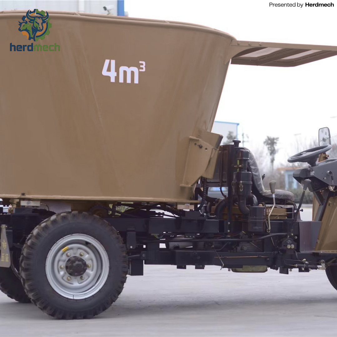 4-5CBM Self-Propelled TMR Mixers (Model: 9SCL-4/5) With Belt