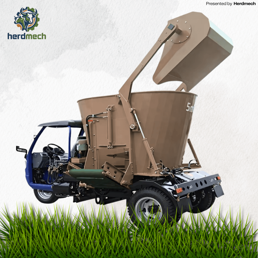 5CBM Self-Propelled TMR Mixers (Model: 9SCL-5) With Loader Bucket and Belt